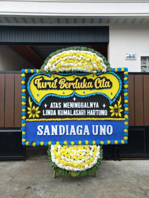 Papan Bunga Duka di Essang